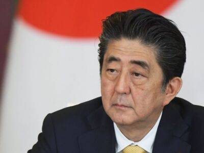 Бывший премьер Японии в критическом состоянии после стрельбы