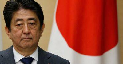 Нападение на Синдзо Абэ: экс-премьер Японии скончался