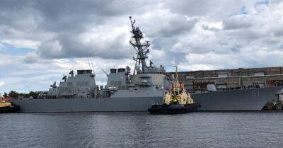 В Рижский порт прибыл американский эсминец USS Arleigh Burke