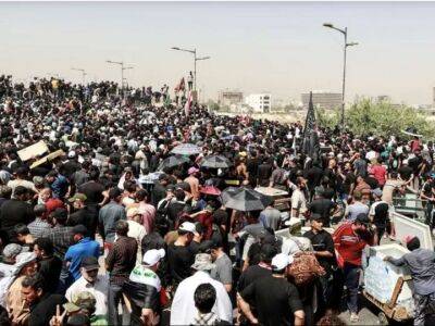 Протести в Іраку: демонстранти зайняли будівлю парламенту, до Багдада ввели війська