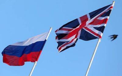 РФ в ответ на санкции запретила въезд ряду британских политиков