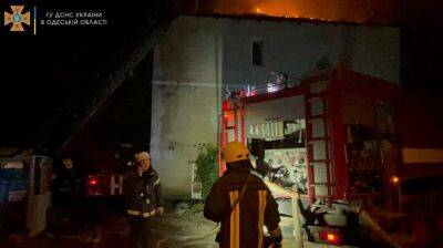 Пожар в одесском общежитии: из здания эвакуировали 13 человек | Новости Одессы