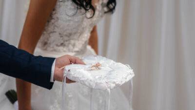 Свадьбы в Израиле: меньше церемоний в раввинате, больше гражданских браков