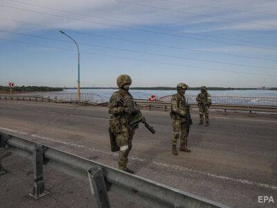"Попадание аккуратное, но действенное". После удара ВСУ мост в районе Каховской ГЭС стал непригодным для использования – ОК "Юг"
