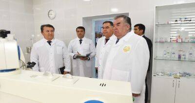 Глава государства Эмомали Рахмон открыл дополнительное здание центральной больницы в Канибадаме
