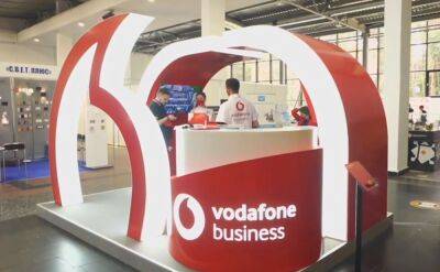 Безлим на Интернет, 750 минут еще и 100 грн в "подарок": Vodafone ошарашил невиданной щедростью