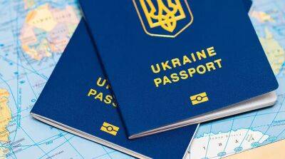 Українським студентам можуть дозволити виїзд за кордон