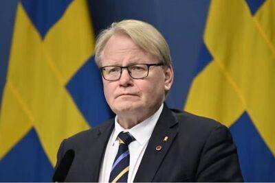 Швеция не исключает, что может производить оружие для Украины