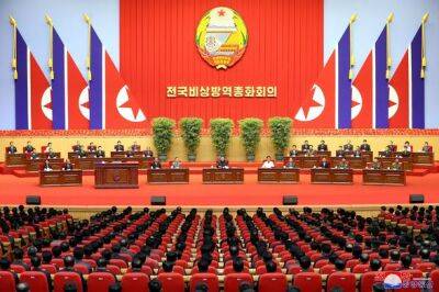 Ким Ченын - Ким Ечжон - Северная Корея отменила мандат на маски после "победы" над Covid - unn.com.ua - Украина - Киев - КНДР - Пхеньян - Сеул
