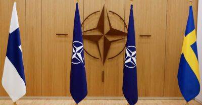 Макрон підписав протокол про вступ Швеції та Фінляндії до НАТО