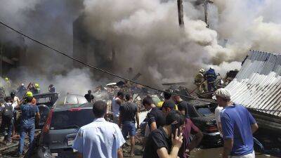 В результате взрывов в торговом комплексе в Ереване есть жертвы