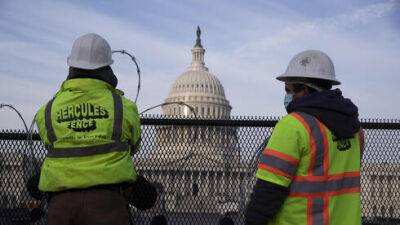 Стрельба в Вашингтоне: неизвестный открыл огонь возле здания конгресса США