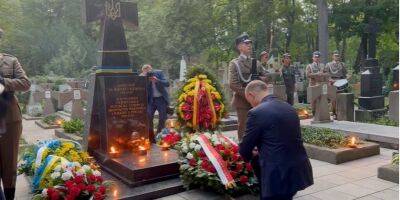 Президент Польши Дуда почтил память воинов УНР — видео
