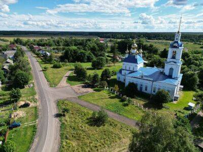 В Тверской области отремонтировали дорогу к старинной церкви