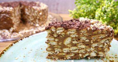 Торт "Муравейник" из печенья: как приготовить любимый десерт за 20 минут