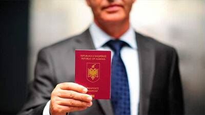 Албанія просуває схему «золотих паспортів» попри критику ЄС