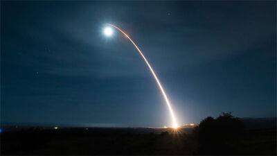 США здійснили запуск міжконтинентальної балістичної ракети Minuteman III