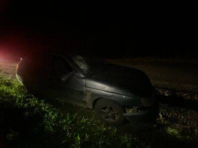 На дороге в Тверской области ночью насмерть сбили пешехода