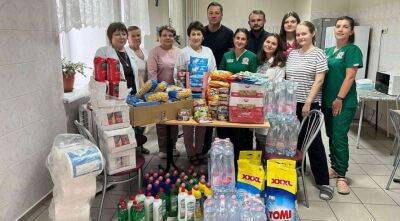 Українські волонтери передали нову партію гумдопомоги «Охматдиту»