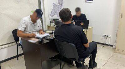 В Одессе за 7 тысяч долларов помогали военнобязанным выезжать за границу
