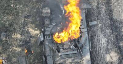 Отбили атаку и спалили танки: боец ССО показал уничтожение техники ВС РФ (видео)
