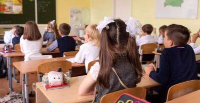 Стала известна тема первого урока в школах Беларуси в 2022/2023 учебном году