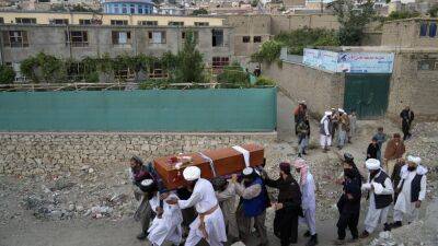 В Афганістані під час вечірньої молитви у мечеті пролунав вибух, є загиблі, - CNN