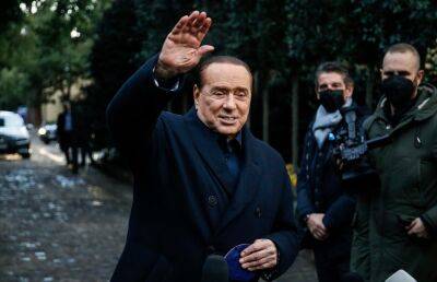 Берлускони заявил, что Италии следует отказаться от газа из России