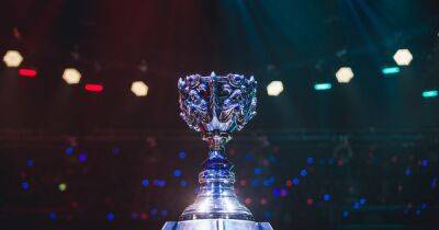 Tiffani & Сo. создали Кубок Призывателей для победителя League of Legends