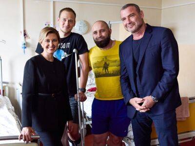 В Украине создают клинику протезирования Superhumans. Амбассадорами станут Стинг и Шрайбер, а Зеленская вошла в попечительский совет