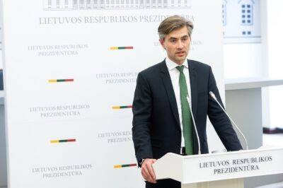 Участие в деятельности против Литвы должно получить оценку - советник президента