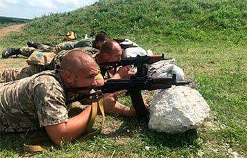 Украинские десантники показали работу своих снайперов по оккупантам