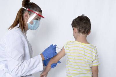 Суд Уругвая запретил применение вакцины от COVID-19 для детей