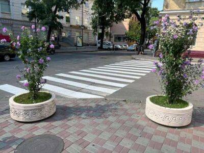 В Одессе обустроили 2 новых пешеходных перехода – на каких улицах? | Новости Одессы