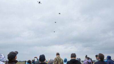 "Армия дронов": Украина получила уже 100 больших "птиц", скоро будет 200