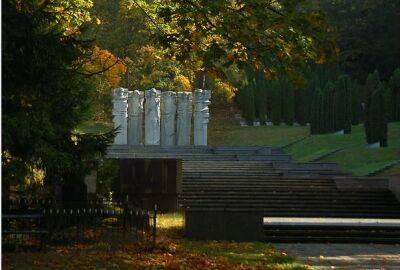 Мемориал советским воинам на кладбище в Вильнюсе снесут в сентябре