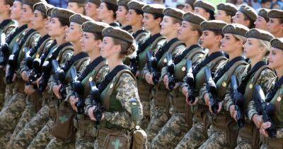 В Украине перенесли создание реестра военнообязанных женщин, — эксперт