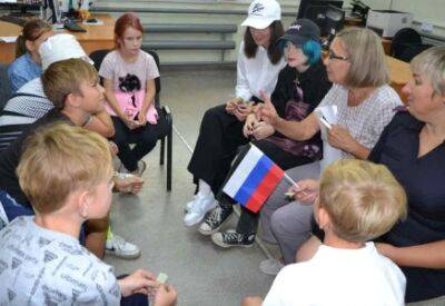 В Кунгуре общественники провели для подростков викторину «Государственные символы России»