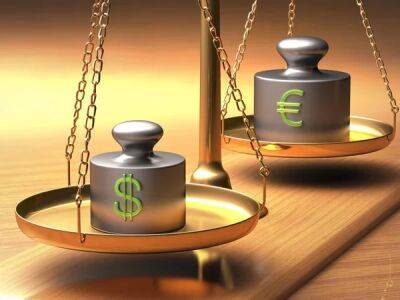 Паритет пройден: Доллар стоит дороже, чем евро