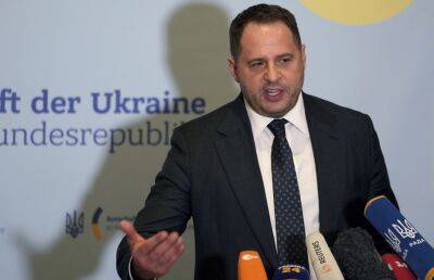 В офисе Зеленского заявили, что к концу августа появится документ о гарантиях безопасности для Украины