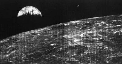 Как выглядела Земля на самом первом изображении, сделанном с Луны (фото)
