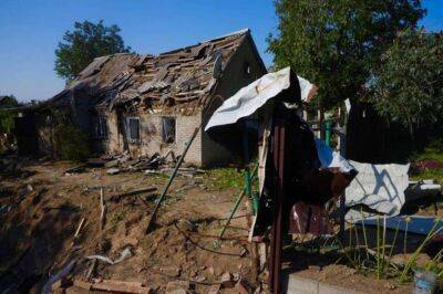 Російські окупанти обстріляли житлові будинки у Дніпрі