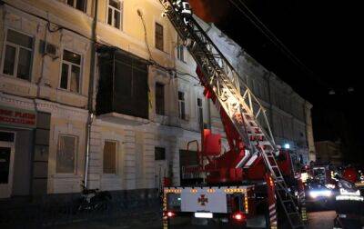 В Харькове из-за обстрела горел трехэтажный дом