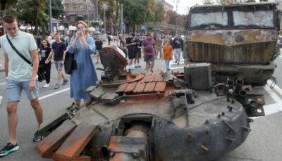 Хотели – получайте: «парад» позора в Киеве, который заслужил враг