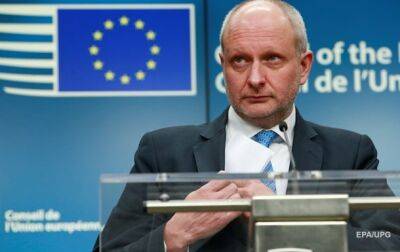Украина быстро продвигается в борьбе с коррупцией - посол ЕС