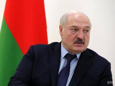 "Публичная клоунада". В Офисе президента ответили на пожелание Лукашенко "мирного неба" Украине