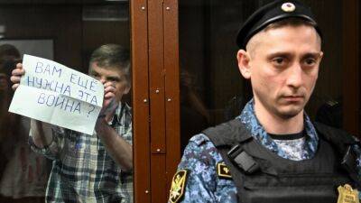 ОВД-Инфо: за антивоенную позицию на 224 россиян завели уголовные дела