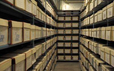 Война с памятью: оккупанты разрушают и грабят архивы с делами КГБ