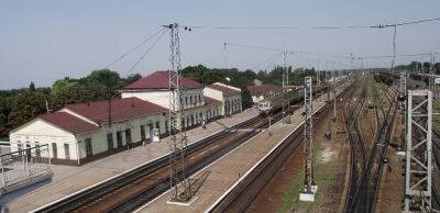 Окупанти вдарили по залізниці на Дніпропетровщині. Загинули щонайменше 15 людей