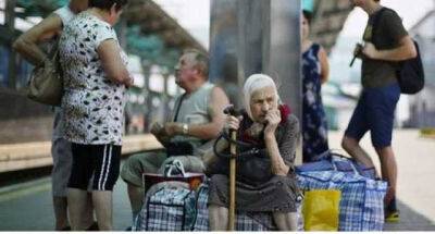 З окупованих міст Луганщини від росіян втекла більша частина пенсіонерів, - Гайдай